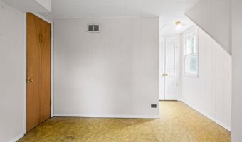 418 S Vail Ave, Arlington Heights, IL 60005