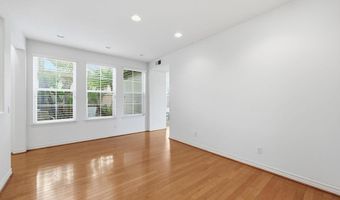 8010 Calle Pinon, Carlsbad, CA 92009