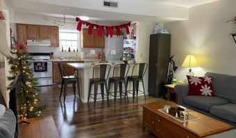 15 S Shafer 1509, Athens, OH 45701