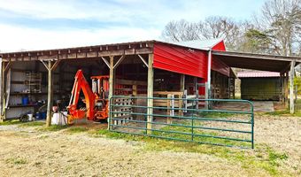 13521 Dykeland Rd, Amelia Court House, VA 23002