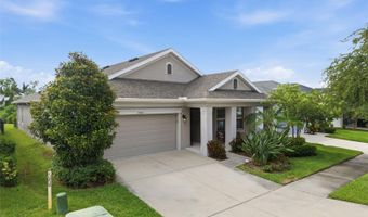 5565 SILVER SUN Dr, Apollo Beach, FL 33572