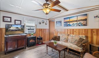 7639 6th St, Bell, FL 32619