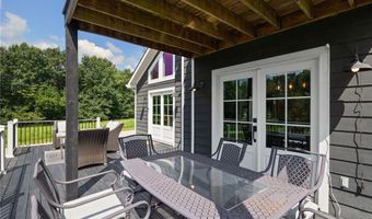 921 Lake Viking Ter, Altamont, MO 64640