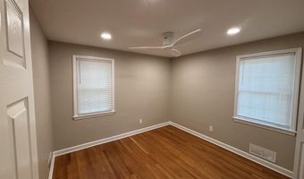 2910 N WESTMORELAND St, Arlington, VA 22213