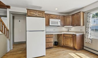 5 Pine St, Augusta, ME 04330