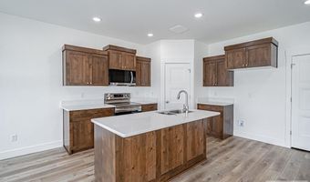 3034 Kalani Ct, Ammon, ID 83406