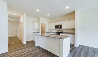 32 Moss Oaks Ct, Angier, NC 27501