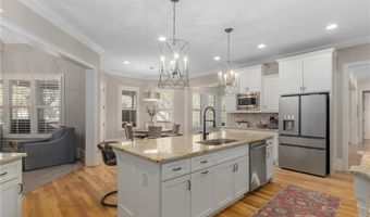 5176 Creek Walk Cir, Peachtree Corners, GA 30092