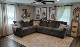 128 E Montford Ave, Ada, OH 45810