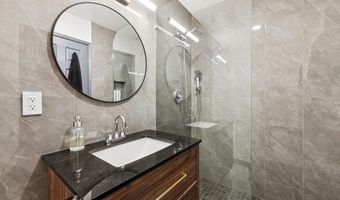 1321 Webster St D116, Alameda, CA 94501