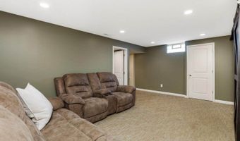 579 Virginia St, Ashville, OH 43103