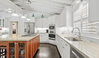 1420 E COAST Dr, Atlantic Beach, FL 32233