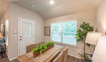 6803 SW Chestnut Hill Rd, Bentonville, AR 72713