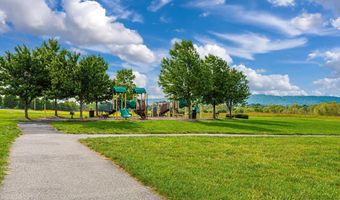 5516 YOUNG FAMILY Trl W, Adamstown, MD 21710