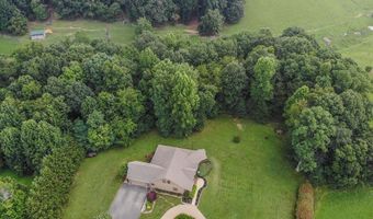 16301 Highlands Log Dr, Abingdon, VA 24210
