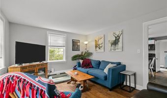 12 Callender Ave, Newport, RI 02840