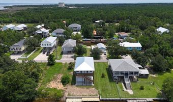 56 Good St, Bay St. Louis, MS 39520