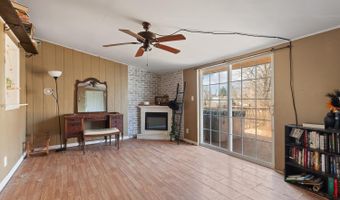 2094 Allan St, Adrian, MI 49221