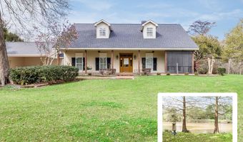 310 W Magnolia Ave, Abbeville, LA 70510