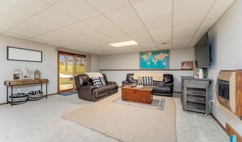 609 S Splitrock Blvd, Brandon, SD 57005