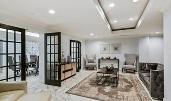 2870 Pharr Court South NW 1908, Atlanta, GA 30305