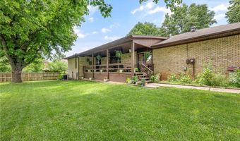 1402 NW K St, Bentonville, AR 72712