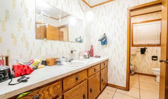 8922 Meadow Ln, Abbeville, LA 70510