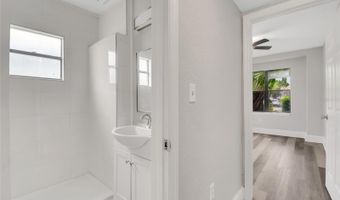 915 W PRINCETON St, Orlando, FL 32804