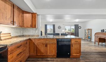 6610 PAINTED ROCK Trl, Cheyenne, WY 82001