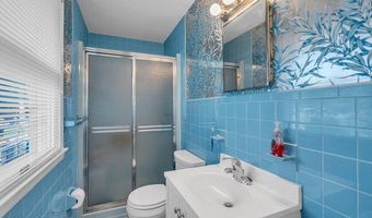 24 Woodland Rd, Bayville, NJ 08721