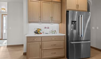 266 E SWEETWATER Way, Appleton, WI 54913