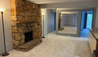 1611 Treetop Trl B, Akron, OH 44313