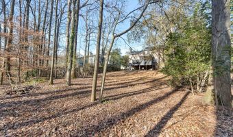 4935 Tanners Spring Dr, Alpharetta, GA 30022