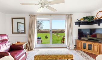 557 S Barnstead Rd, Barnstead, NH 03225