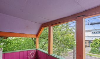 317 N Winooski Ave, Burlington, VT 05401