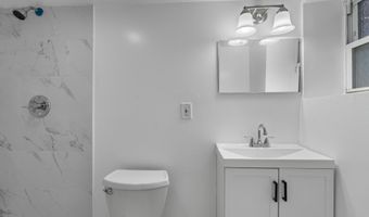 2912 AUCHENTOROLY Ter, Baltimore, MD 21217