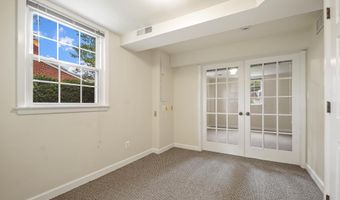 8524 DOTER Dr, Alexandria, VA 22308