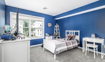 40 Division St 4, Danbury, CT 06810