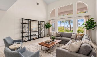 2475 Canyon Creek Rd, Escondido, CA 92025