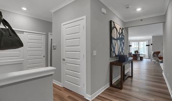 5245 Nettleton Way, Avon, IN 46123