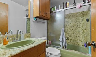 2415 N LOCUST St, Appleton, WI 54914