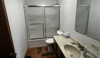 521 W First St, Beaver, OK 73932