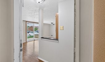 8101 Revere Pl, Aliquippa, PA 15001