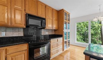 44 Devizis Dr, Bella Vista, AR 72714
