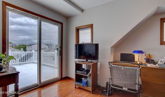 308 16th Ave, Belmar, NJ 07719