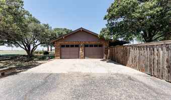 3261 I-27, Abernathy, TX 79311