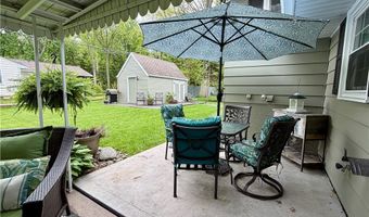 875 Princeton Ave, Amherst, OH 44001