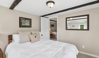157 Main St, Belgrade, ME 04917