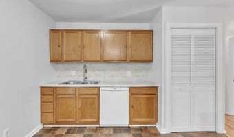 1785 Sewell St, Alexander City, AL 35010