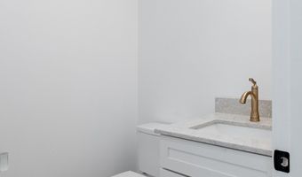 176 Rockwell Ave, Bristol, CT 06010